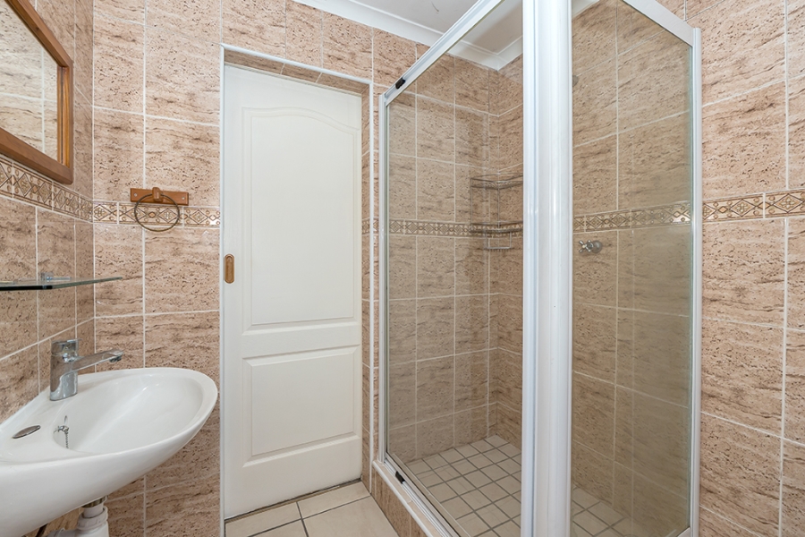 2 Bedroom Property for Sale in Thornton Western Cape